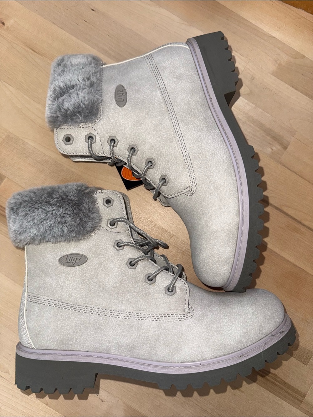 NWT Lugz Women's Gray Faux Fur Lace-Up Boots